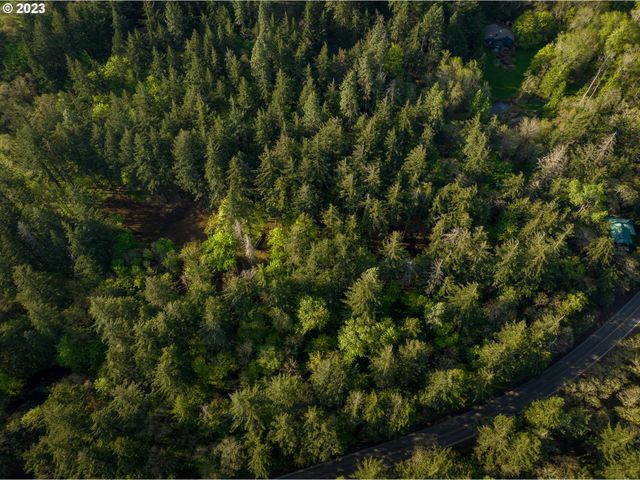 455 COUNTRY CLUB Rd, Hood River, OR 97031