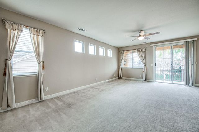 2271 Serena Avenue, Clovis, CA 93619