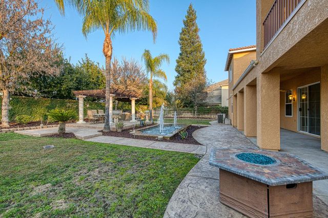 2271 Serena Avenue, Clovis, CA 93619