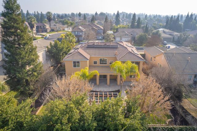 2271 Serena Avenue, Clovis, CA 93619