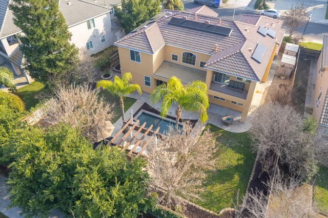 2271 Serena Avenue, Clovis, CA 93619