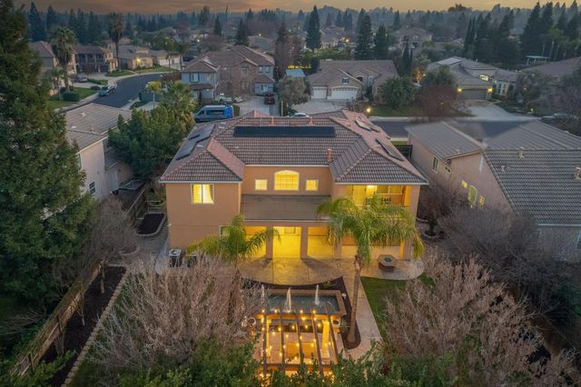 2271 Serena Avenue, Clovis, CA 93619