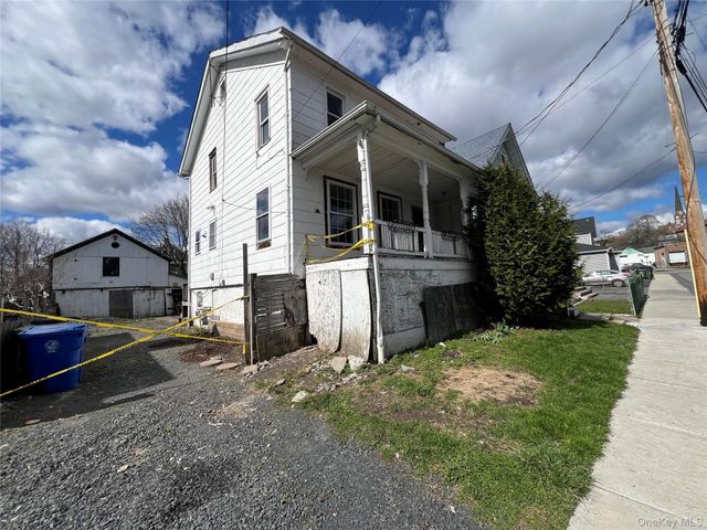8 Grant Street, Middletown, NY 10940