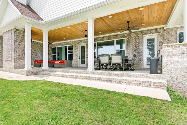 1586 Calcutta Drive, Cabot, AR 72023
