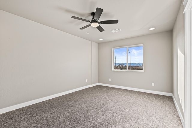 7422 Denman Court, White City, OR 97503