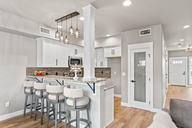 7422 Denman Court, White City, OR 97503