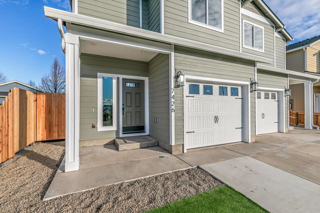 7422 Denman Court, White City, OR 97503