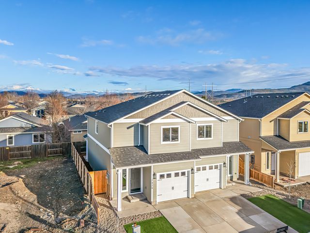 7422 Denman Court, White City, OR 97503