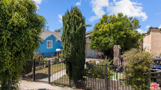 3793 Cimarron Street, Los Angeles, CA 90018