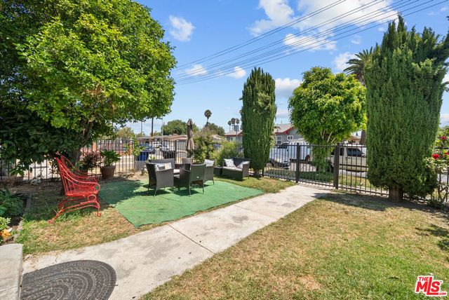 3793 Cimarron Street, Los Angeles, CA 90018