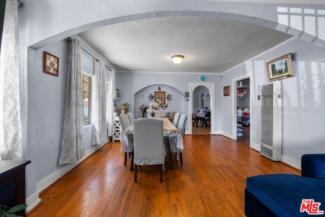 3793 Cimarron Street, Los Angeles, CA 90018