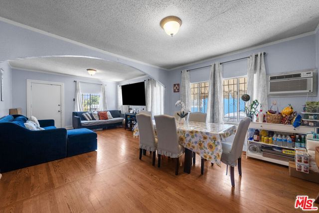 3793 Cimarron Street, Los Angeles, CA 90018