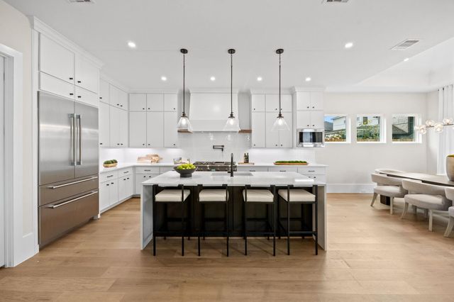 1306 Zora Street, Houston, TX 77055