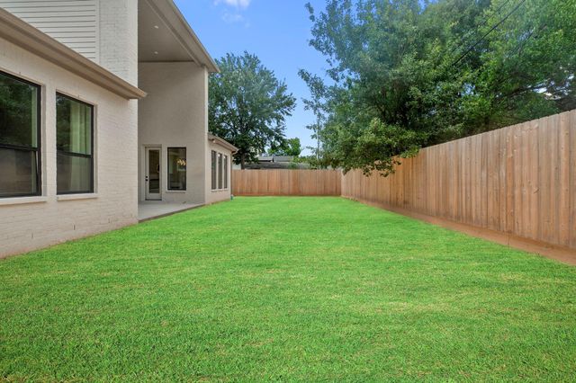 1306 Zora Street, Houston, TX 77055