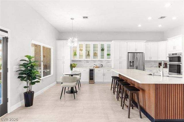 2900 Crown Ridge Drive, Las Vegas, NV 89134