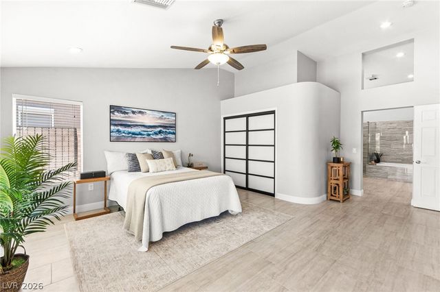 2900 Crown Ridge Drive, Las Vegas, NV 89134