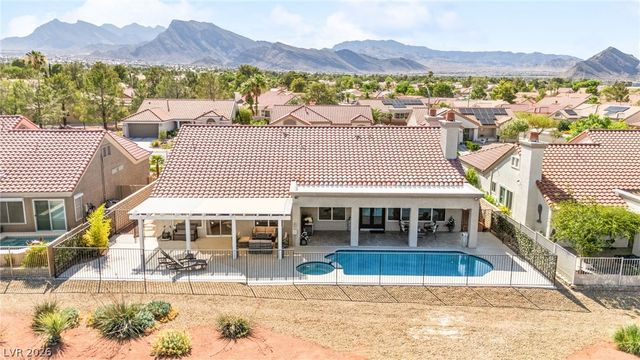 2900 Crown Ridge Drive, Las Vegas, NV 89134