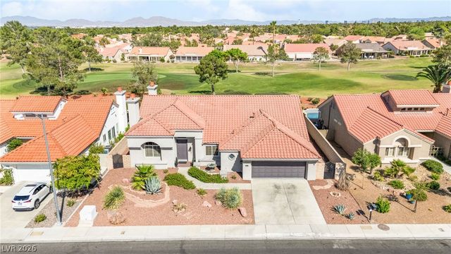 2900 Crown Ridge Drive, Las Vegas, NV 89134