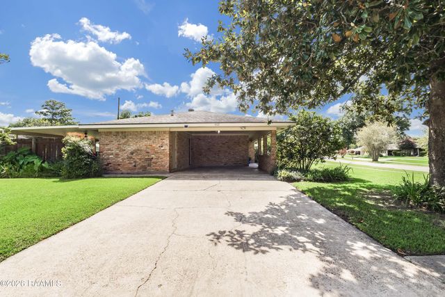602 Majestic Boulevard, Lafayette, LA 70508