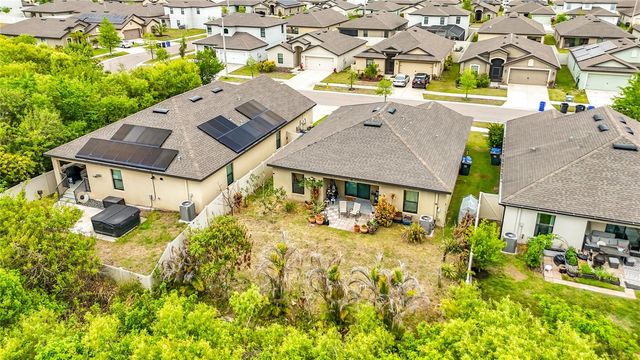 1717 CHATHAM GREEN CIRCLE, Ruskin, FL 33570