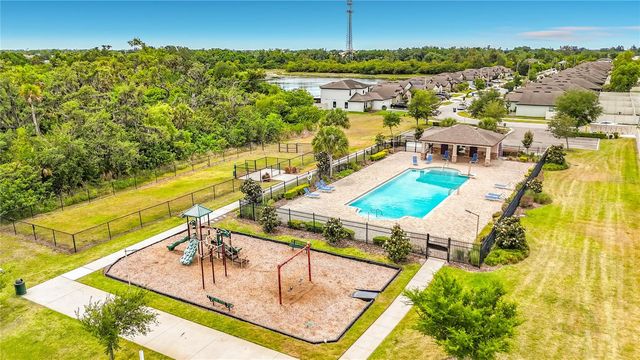 1717 CHATHAM GREEN CIRCLE, Ruskin, FL 33570