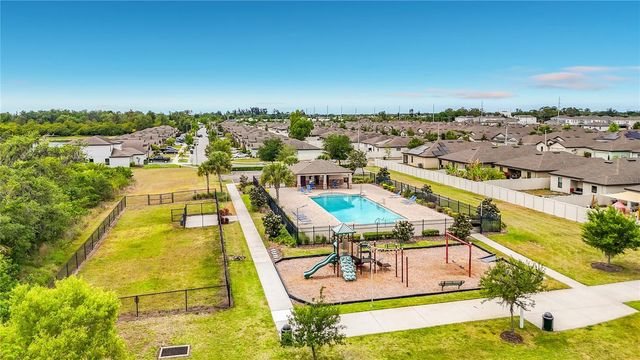 1717 CHATHAM GREEN CIRCLE, Ruskin, FL 33570