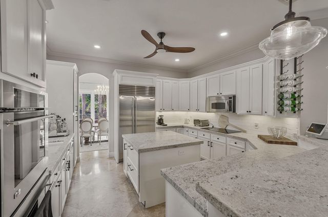 2508 Mizner Lake Court, Wellington, FL 33414