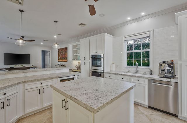 2508 Mizner Lake Court, Wellington, FL 33414