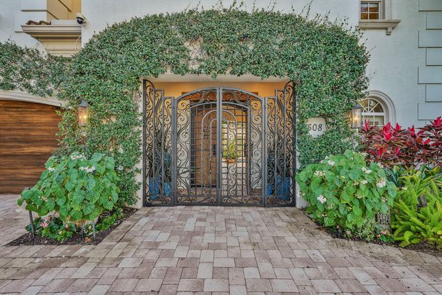2508 Mizner Lake Court, Wellington, FL 33414