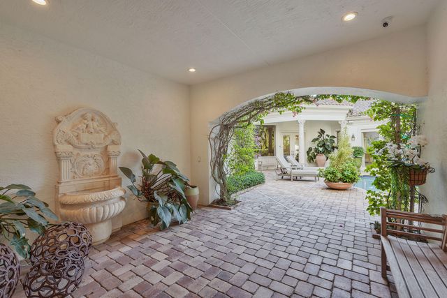2508 Mizner Lake Court, Wellington, FL 33414