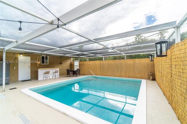 13405 NW 6th Ave, North Miami, FL 33168