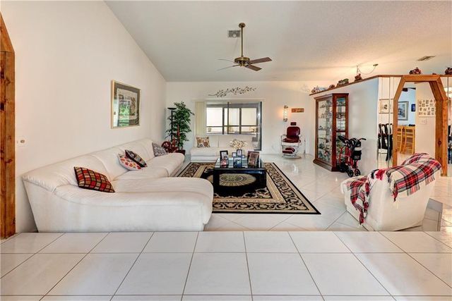 7145 NW 49th Ct, Lauderhill, FL 33319