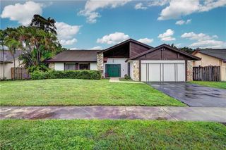 7145 NW 49th Ct, Lauderhill, FL 33319