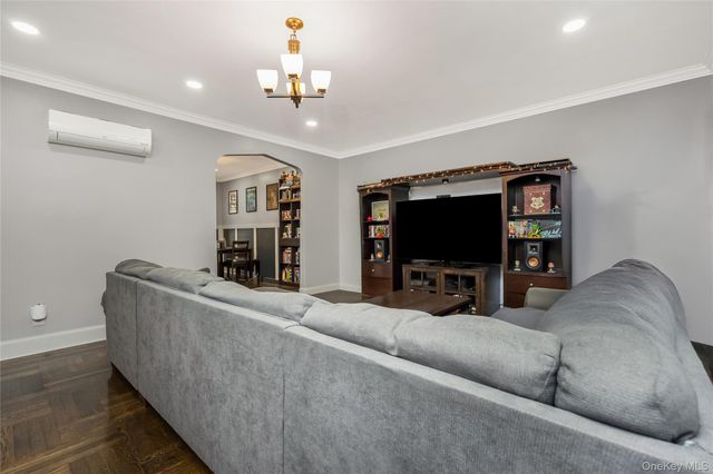 246 E 45th Street, Brooklyn, NY 11203