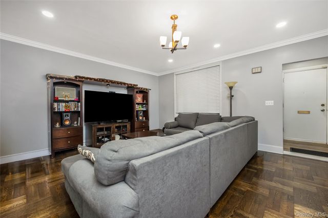 246 E 45th Street, Brooklyn, NY 11203