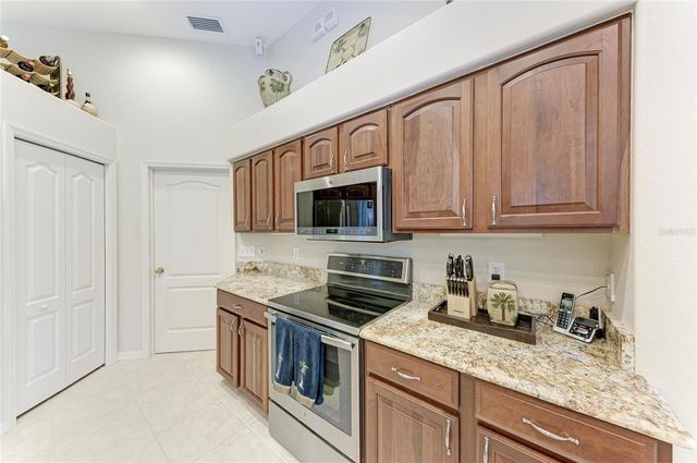 5316 CREEKSIDE TRAIL, Sarasota, FL 34243