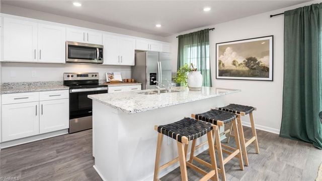 501 Baymeade Drive, Lexington, NC 27295