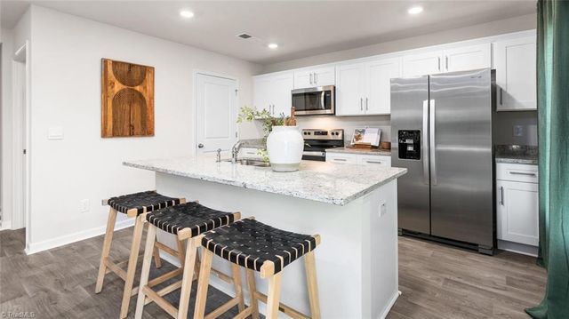 501 Baymeade Drive, Lexington, NC 27295