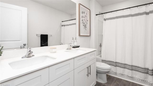 501 Baymeade Drive, Lexington, NC 27295