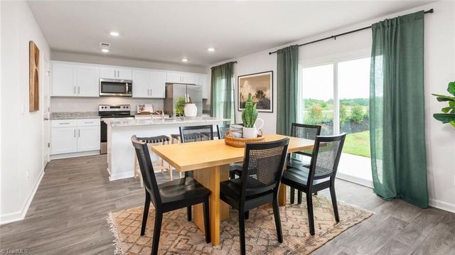 501 Baymeade Drive, Lexington, NC 27295