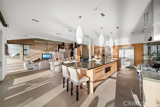 2665 Victoria Drive, Laguna Beach, CA 92651