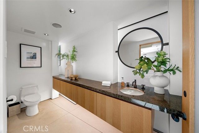 2665 Victoria Drive, Laguna Beach, CA 92651