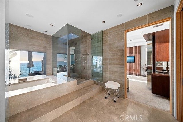 2665 Victoria Drive, Laguna Beach, CA 92651