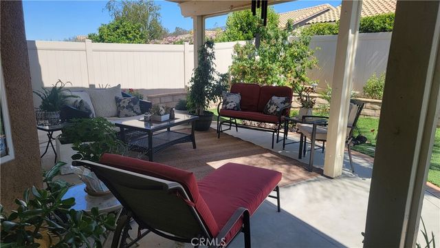 4925 Singing Hills, Banning, CA 92220