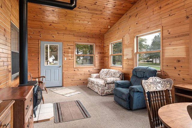 215 Coon Prairie AVENUE, Westby, WI 54667