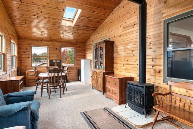 215 Coon Prairie AVENUE, Westby, WI 54667