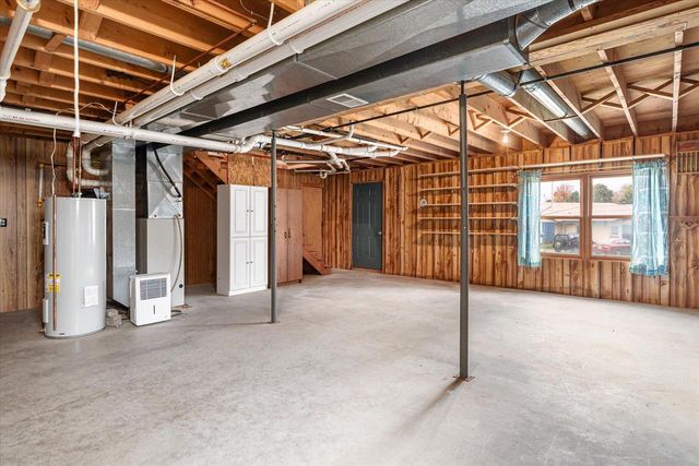 215 Coon Prairie AVENUE, Westby, WI 54667