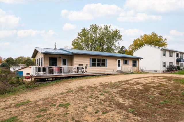 215 Coon Prairie AVENUE, Westby, WI 54667