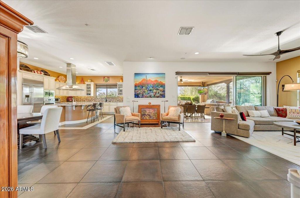 Image 3 of property listing at 17607 E FORT VERDE Road, Rio Verde, AZ 85263