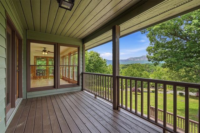 100 Brittany Way, Pickens, SC 29671